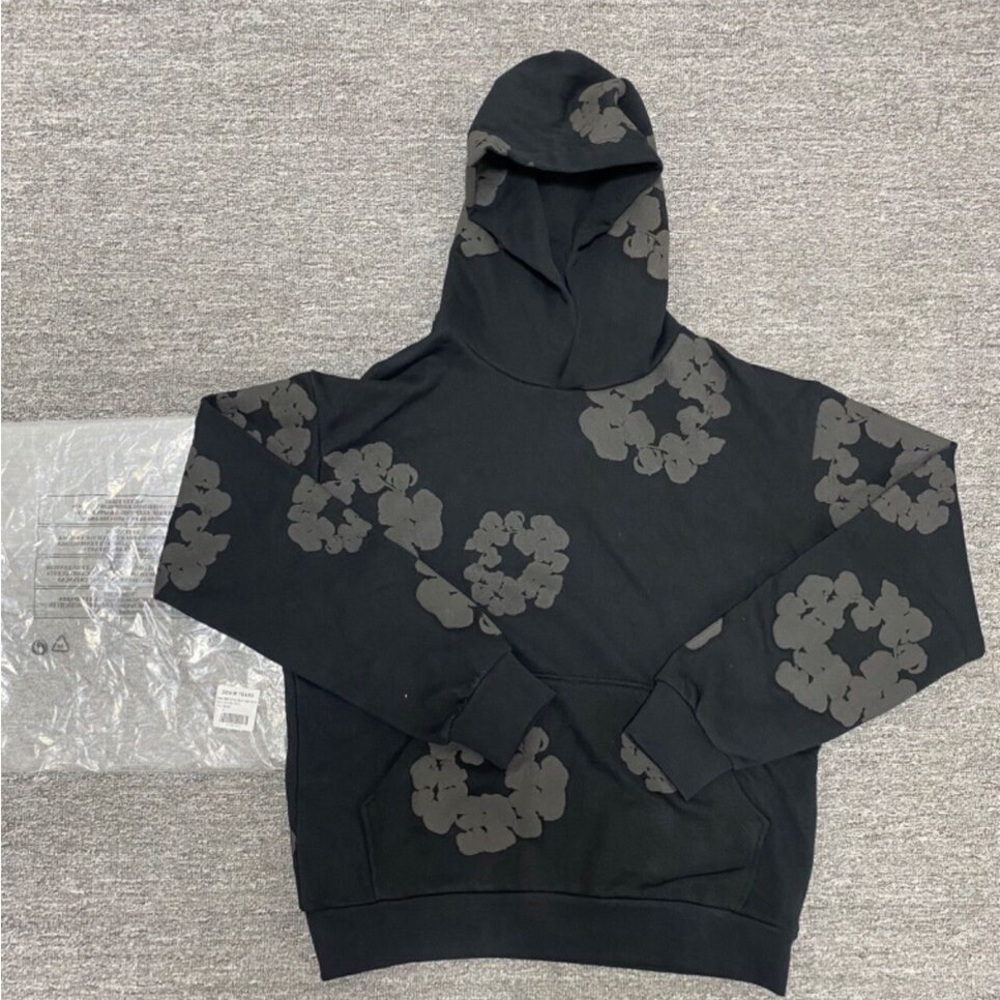 Black Floral Pattern Hoodie